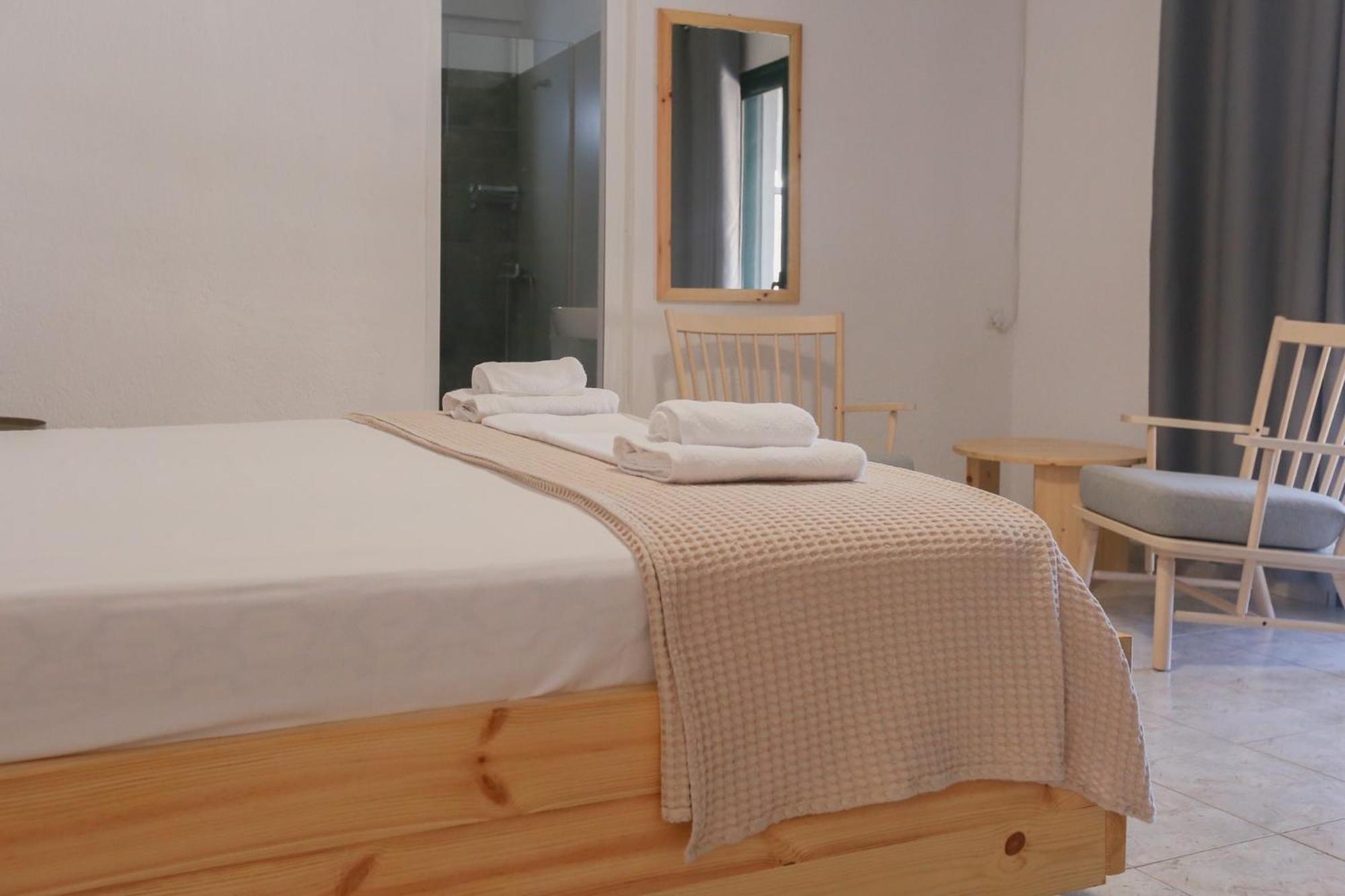 Nona'S Rooms Himarë Dış mekan fotoğraf