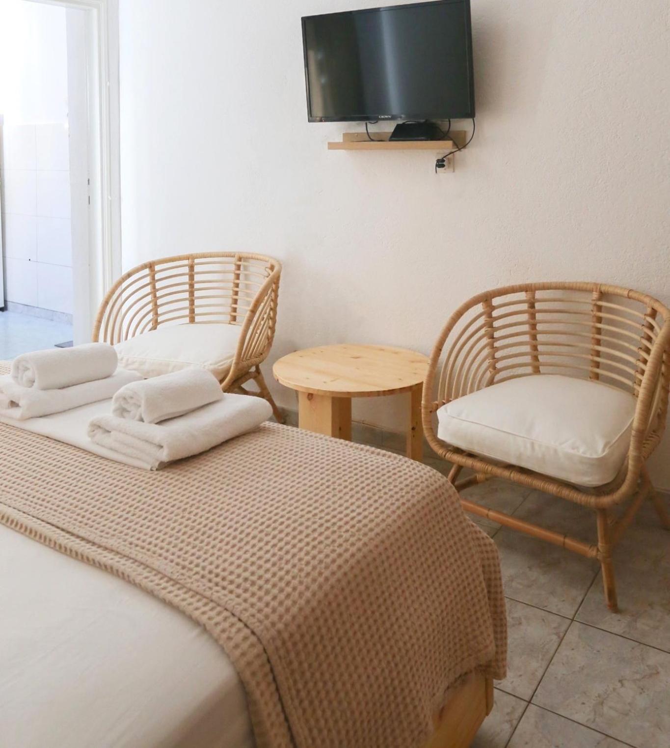 Nona'S Rooms Himarë Dış mekan fotoğraf